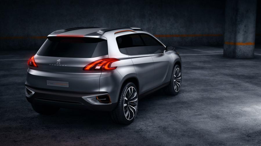  Peugeot Urban Crossover Concept 2012 года  (фото 2 из 16)